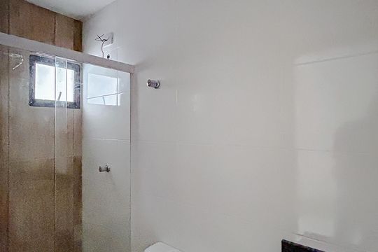 Banheiro de apartamento para alugar com 1 quarto, 30m² em Vila Carrão, São Paulo