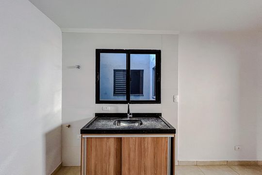 Cozinha e Área de Serviço de apartamento para alugar com 1 quarto, 30m² em Vila Carrão, São Paulo