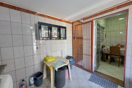 Área de Serviço de casa à venda com 6 quartos, 223m² em Jardim Leda, Guarulhos