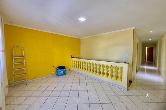 Sala 2 de casa à venda com 6 quartos, 223m² em Jardim Leda, Guarulhos