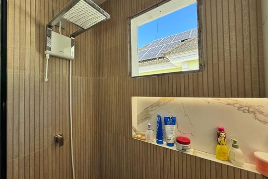 Banheiro Social de casa de condomínio à venda com 4 quartos, 232m² em Vargem Grande, Rio de Janeiro