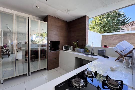Área externa de casa de condomínio à venda com 4 quartos, 232m² em Vargem Grande, Rio de Janeiro