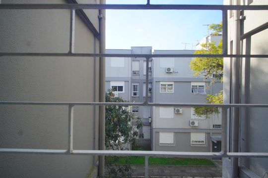 Vista de apartamento à venda com 2 quartos, 48m² em Sarandi, Porto Alegre