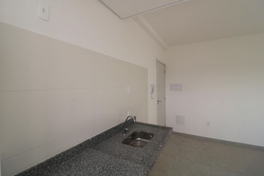 Cozinha de apartamento à venda com 2 quartos, 39m² em Vila Alpina, São Paulo