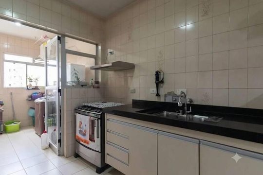 Cozinha de apartamento para alugar com 3 quartos, 132m² em Quinta da Paineira, São Paulo