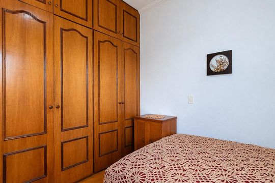 Quarto 1 de apartamento para alugar com 3 quartos, 132m² em Quinta da Paineira, São Paulo