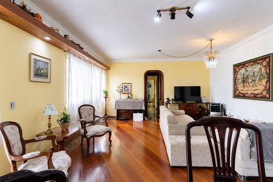 Sala de apartamento para alugar com 3 quartos, 132m² em Quinta da Paineira, São Paulo