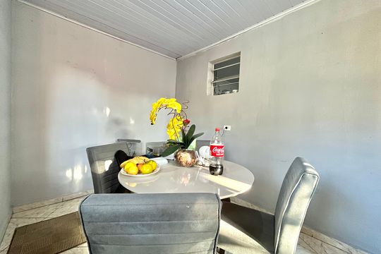 Cozinha de casa à venda com 2 quartos, 90m² em Vila Campestre, São Paulo