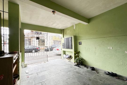 Garagem de casa à venda com 4 quartos, 199m² em Parque das Árvores, São Bernardo do Campo