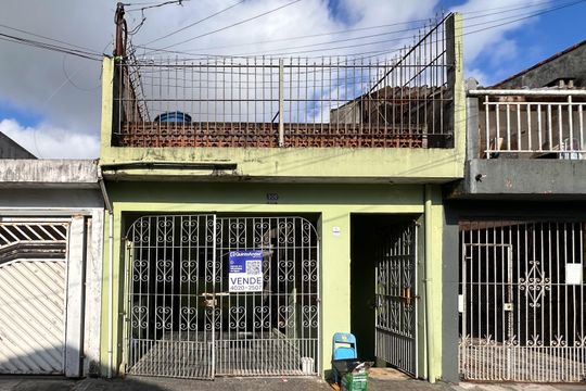 Fachada de casa à venda com 4 quartos, 199m² em Parque das Árvores, São Bernardo do Campo