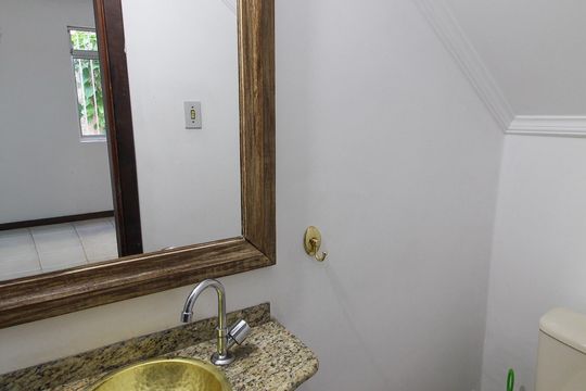 Lavabo de casa à venda com 3 quartos, 190m² em Jardim Trussardi, São Paulo