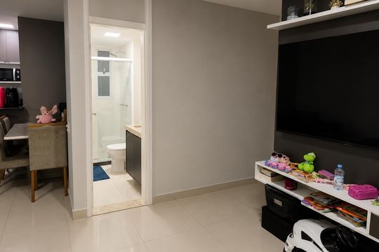 Sala de apartamento à venda com 2 quartos, 67m² em Utinga, Santo André