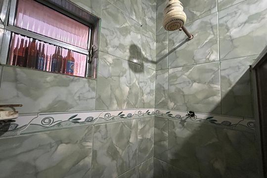 Casa para alugar com 2 quartos, 160m² em Rocha Miranda, Rio de Janeiro
