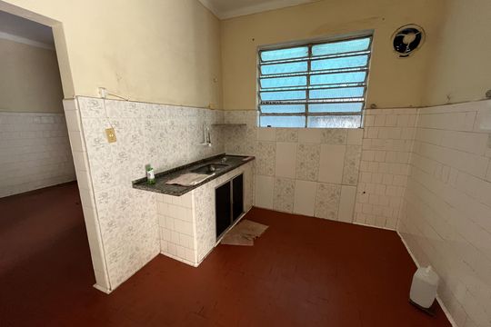 Cozinha de casa à venda com 4 quartos, 200m² em Bancários, Rio de Janeiro