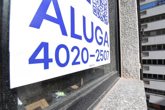 Código de kitnet/studio para alugar com 1 quarto, 31m² em Centro, Curitiba