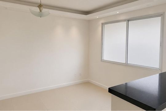 Sala de apartamento para alugar com 1 quarto, 42m² em Petrópolis, Porto Alegre