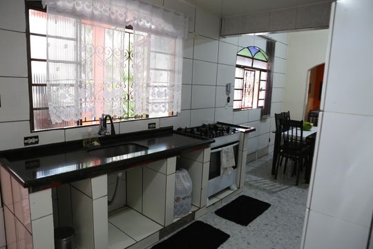 Cozinha de casa à venda com 4 quartos, 390m² em Lindéia, Contagem