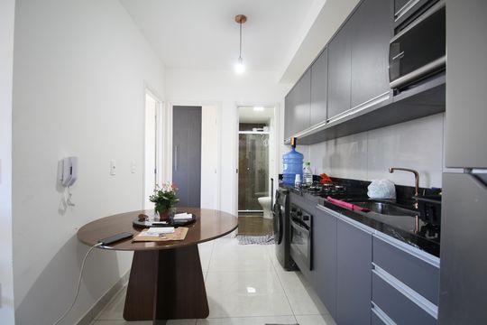 Cozinha - Armários de apartamento para alugar com 2 quartos, 49m² em Vila Andrade, São Paulo