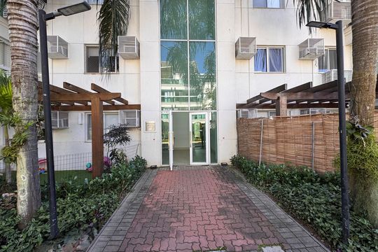 Fachada de apartamento à venda com 2 quartos, 101m² em Recreio dos Bandeirantes, Rio de Janeiro