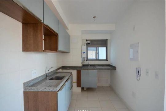 Cozinha de apartamento para alugar com 2 quartos, 41m² em Vila Albertina, São Paulo