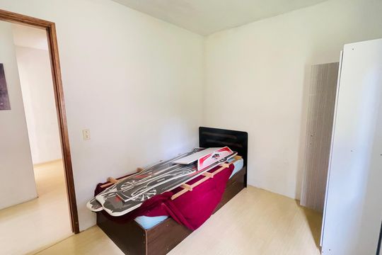 Quarto 2 de apartamento para alugar com 2 quartos, 50m² em Jardim Isis, Cotia