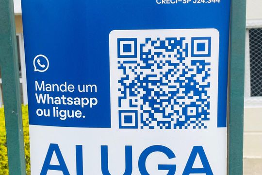 Placa de apartamento para alugar com 2 quartos, 50m² em Jardim Isis, Cotia
