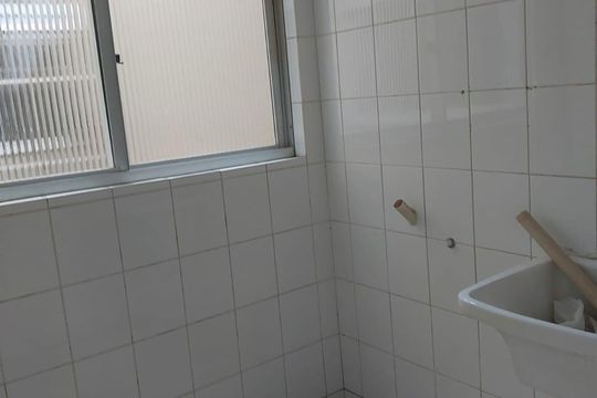 Área de serviço de apartamento para alugar com 2 quartos, 86m² em São Mateus, Juiz de Fora
