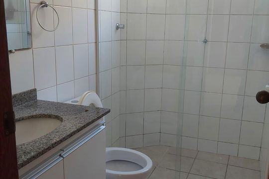 Banheiro de apartamento para alugar com 2 quartos, 86m² em São Mateus, Juiz de Fora