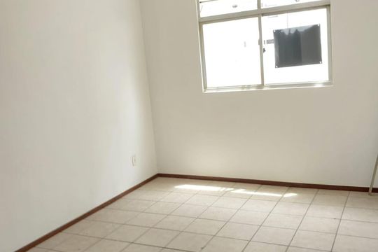Sala de apartamento para alugar com 2 quartos, 86m² em São Mateus, Juiz de Fora