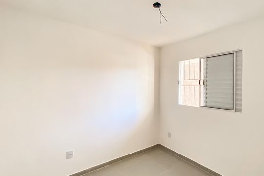 Quarto 1 de apartamento à venda com 2 quartos, 36m² em Jardim Olympia, São Paulo