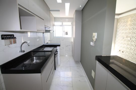 Cozinha de apartamento para alugar com 2 quartos, 48m² em Vila Iracema, São José dos Campos
