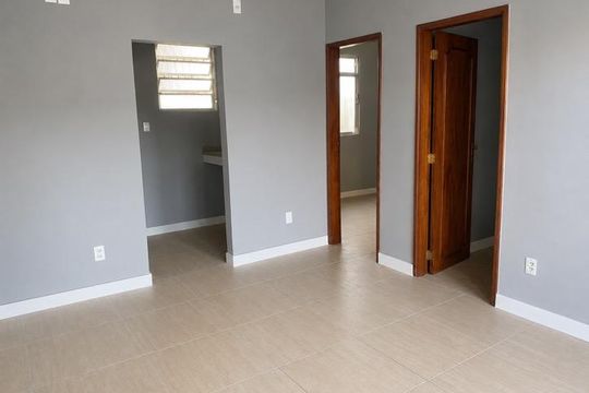 Casa para alugar com 2 quartos, 60m² em Centro, Nova Iguaçu