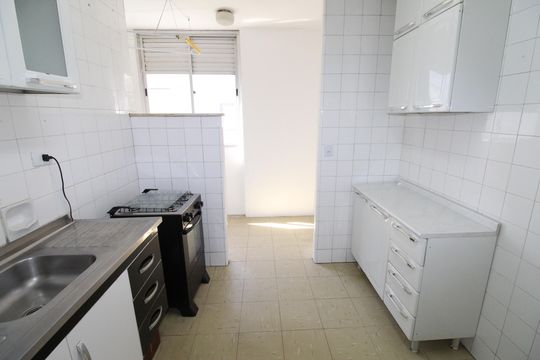 Cozinha de apartamento para alugar com 2 quartos, 83m² em Jardim Sao Dimas, São José dos Campos
