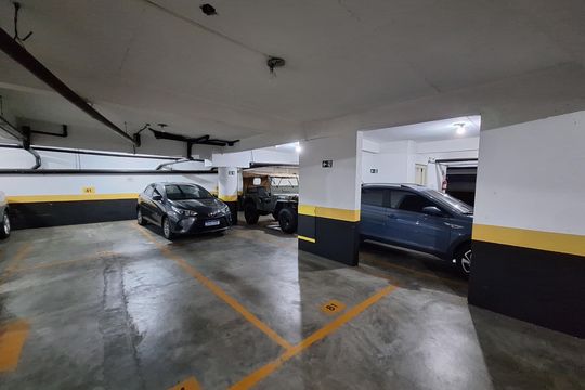 Garagem de apartamento à venda com 2 quartos, 89m² em Vila Bastos, Santo André