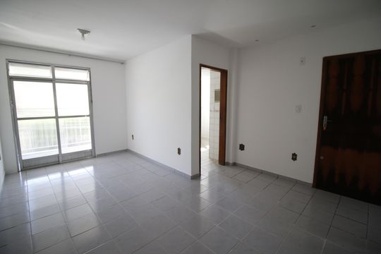 Sala de apartamento para alugar com 2 quartos, 70m² em Curicica, Rio de Janeiro