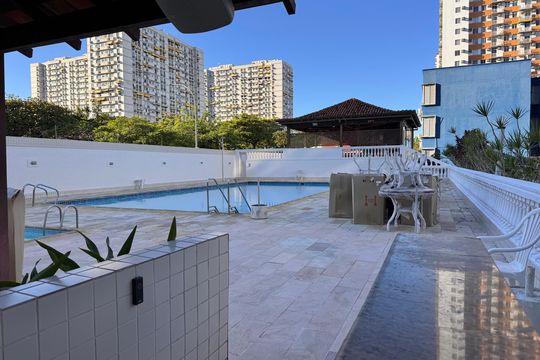 Área comum de apartamento para alugar com 1 quarto, 60m² em Barra da Tijuca, Rio de Janeiro