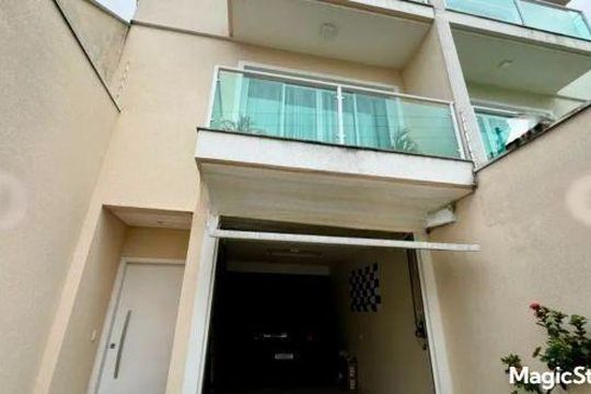 Casa para alugar com 3 quartos, 100m² em Vila Mariza Mazzei, São Paulo