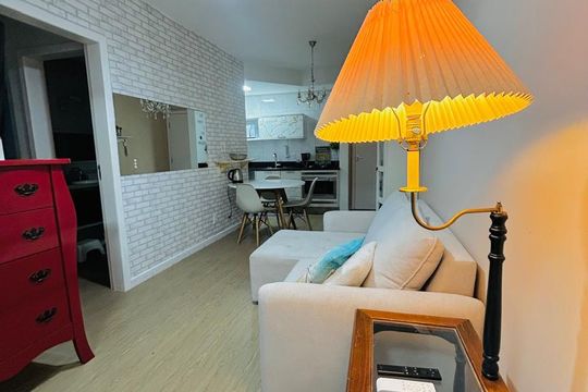 Sala de apartamento para alugar com 2 quartos, 59m² em Lagoa Pequena, Florianópolis