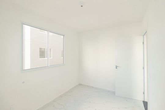 Quarto 1 de apartamento para alugar com 2 quartos, 41m² em Guaratiba, Rio de Janeiro