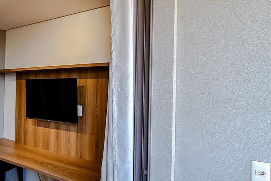 Varanda de kitnet/studio à venda com 1 quarto, 36m² em Vila Gomes Cardim, São Paulo