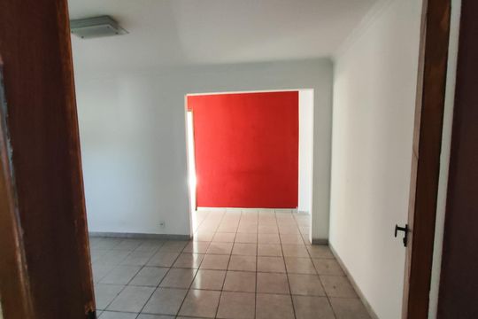 Apartamento para alugar com 2 quartos, 140m² em Vila Canaan, Duque de Caxias