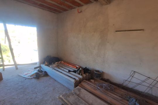 Sala de casa de condomínio à venda com 2 quartos, 220m² em Jaguari, Santana de Parnaíba