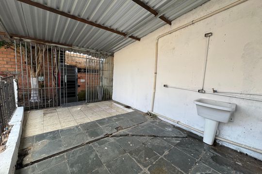 Quintal de casa para alugar com 2 quartos, 60m² em Veloso, Osasco