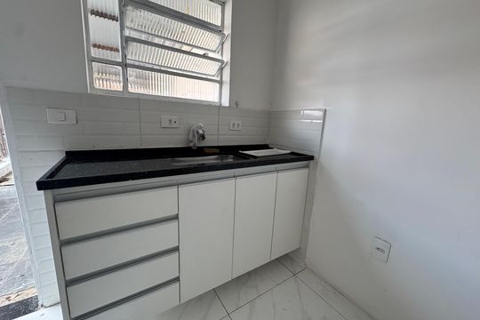 Cozinha de casa para alugar com 2 quartos, 60m² em Veloso, Osasco