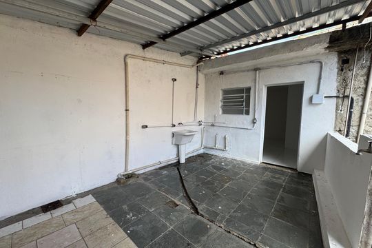 Quintal de casa para alugar com 2 quartos, 60m² em Veloso, Osasco