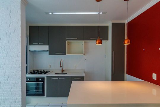 Cozinha de apartamento para alugar com 1 quarto, 35m² em Barra Funda, São Paulo