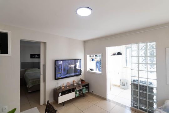Casa para alugar com 2 quartos, 50m² em Inhoaíba, Rio de Janeiro