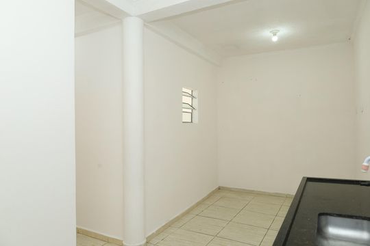 Cozinha de casa à venda com 4 quartos, 180m² em São Miguel Paulista, São Paulo