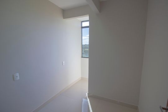 Apartamento para alugar com 3 quartos, 200m² em Qs 7, Brasília