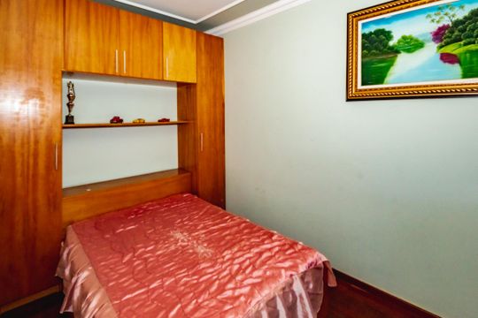 Casa à venda com 4 quartos, 360m² em Copacabana, Belo Horizonte
